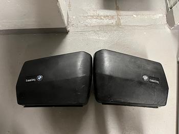 Sidoväskor till BMW K75 bortskänkes