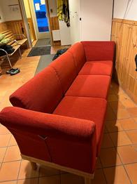 Röd soffa