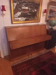 Piano Futura Nordiska bortskänkes.