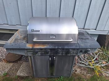 Bortskänkes - Landmann Avalon gasolgrill