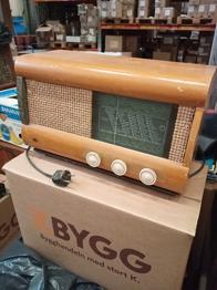 Dux U 263 rörradio bortskänkes