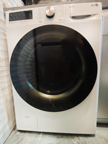 Tvättmaskin bortskänkes mot avhämtning