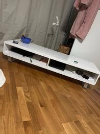 TV-bänk