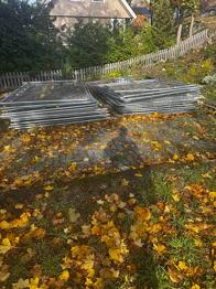 Bygg stängsel skänkes