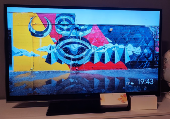 TV bortskänkes mot avhämtning