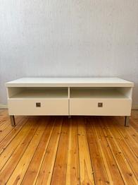 TV-bänk