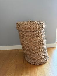 Granit flätad korg