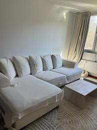 Djup soffa bortskänkes