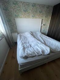 Sängram bortskänkes