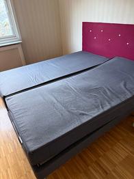 Ställbar dubbelsäng