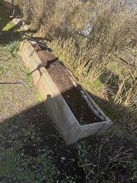 Stor odlingslåda bortskänkes