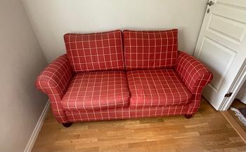 Bortskänkes soffa från Englesson