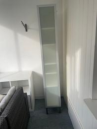 Badrumsskåp bortskänkes