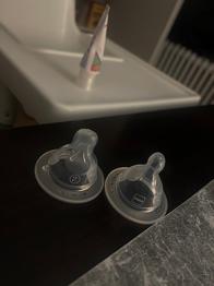 Oanvända MAM nappar till nappflaska BORTSKÄNKES!