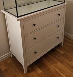 Hemnes byrå bortskänkes