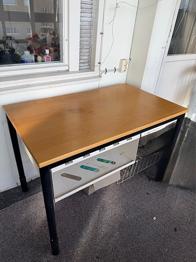 Skrivbord
