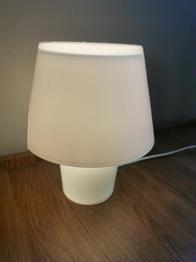 IKEA bordslampa GAVIK, trasig skärm