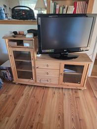 Sideboard bortskänkes