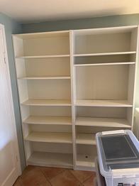 Två Billy klassisk storlek skänkes