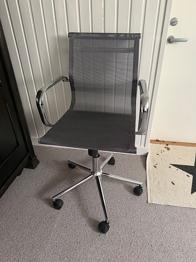 Kontorsstol - funkar inte