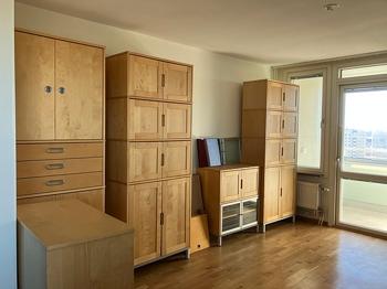 Skänkes Ikea Effektiv i björk