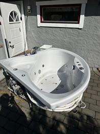 Hörn-bubbelbadkar vitt