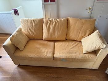 Bäddsoffa bortskänkes