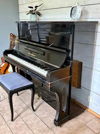 Piano: Östlind och Almquist