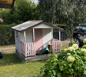 Lekstuga bortskänkes