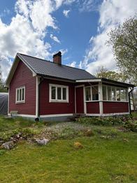 Skänkes – sommarstuga (ej tomten den står på)