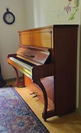 Skänkes Östlind & Almqvist piano – välbyggt svenskt kvalitetsinstrument
