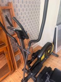 Diadora crosstrainer med träningsdator