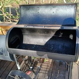 Offset smoker