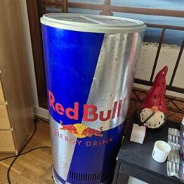 Vill ge bort min coola redbullkyl