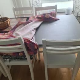 Köksbord