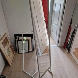 IKEA golvspegel, KNAPPER