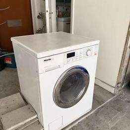 Tvättmaskin Miele OBS renoveringsprojekt