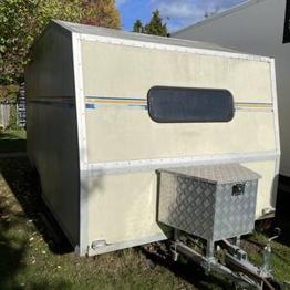 Stort släp skänkes