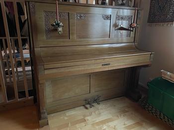 Piano bortskänkes
