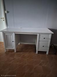 Skänkes - IKEA skrivbord vitt