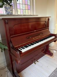 Piano bortskänkes