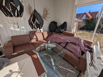 Hörnsoffa bortskänkes 

Hörnsoffa 240x240 cm