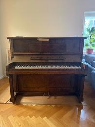 Piano bortskänktes