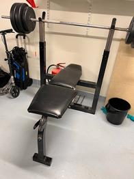 Träningsbänk bortskänkes