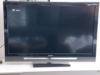 Sony 40 tum TV