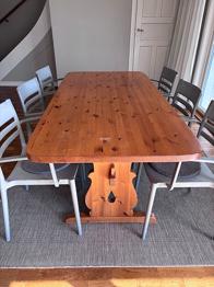 Matbord bortskänkes