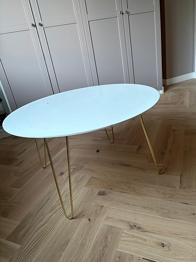 Soffbord bortskänkes
