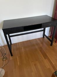 Skrivbord