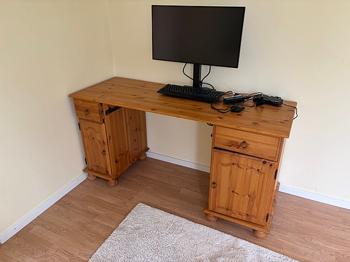 Skrivbord