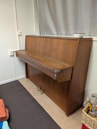 Piano bortskänkes